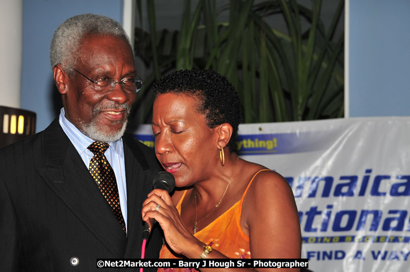 Bird of Paradise Awards & Gala @ Grand Palladium Resort & Spa [Fiesta] - Guest Honouree The Most Honourable P.J. Patterson ON, PC, QC - Hanover Jamaica Travel Guide - Lucea Jamaica Travel Guide is an Internet Travel - Tourism Resource Guide to the Parish of Hanover and Lucea area of Jamaica - http://www.hanoverjamaicatravelguide.com - http://.www.luceajamaicatravelguide.com